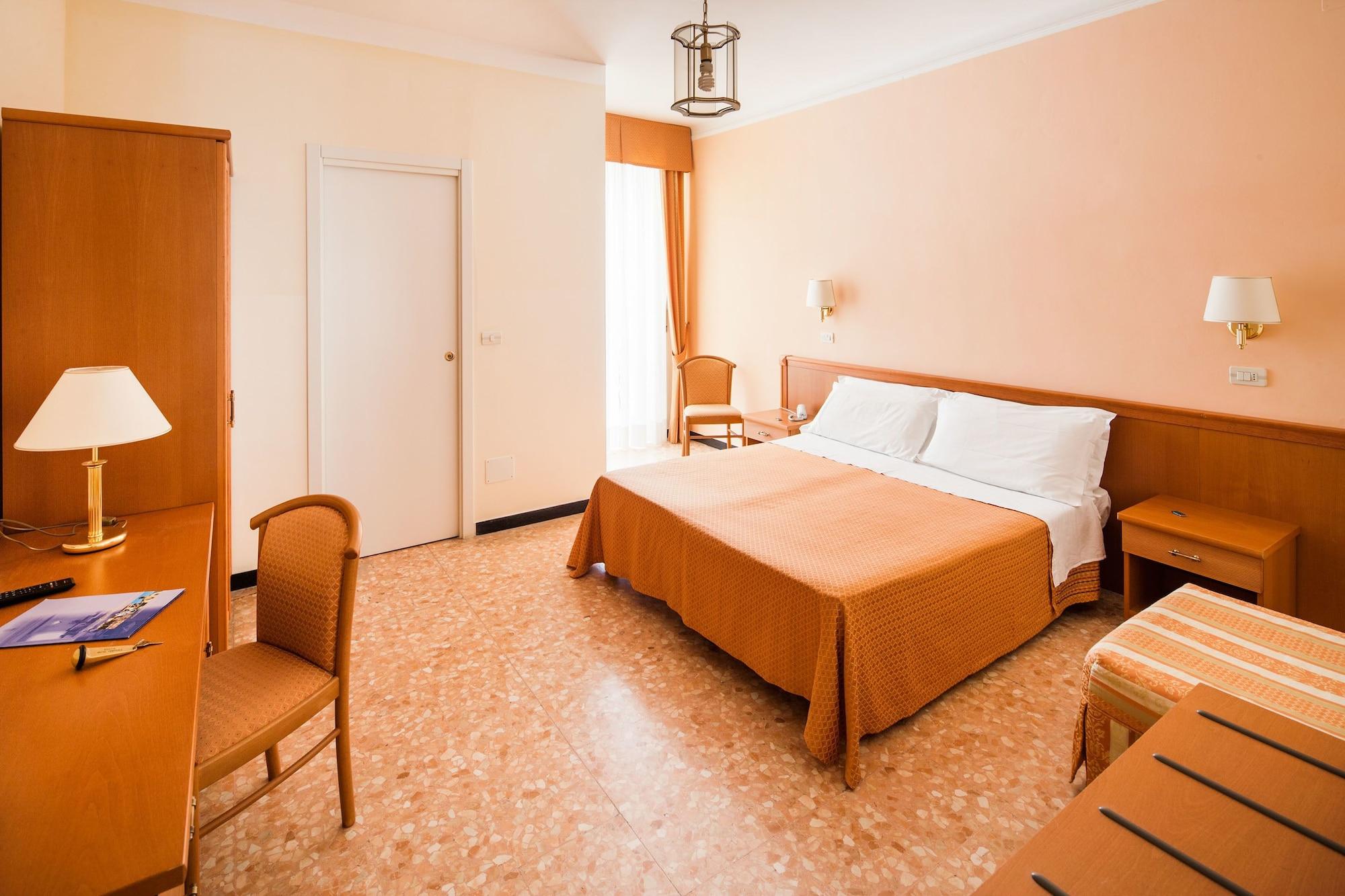 Hotel Curtis Centrale Alassio Eksteriør bilde