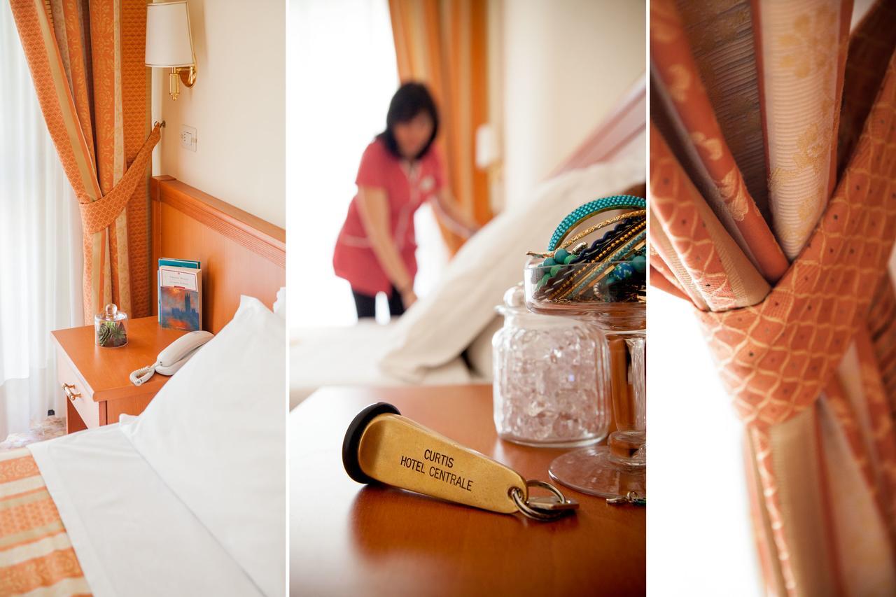 Hotel Curtis Centrale Alassio Eksteriør bilde